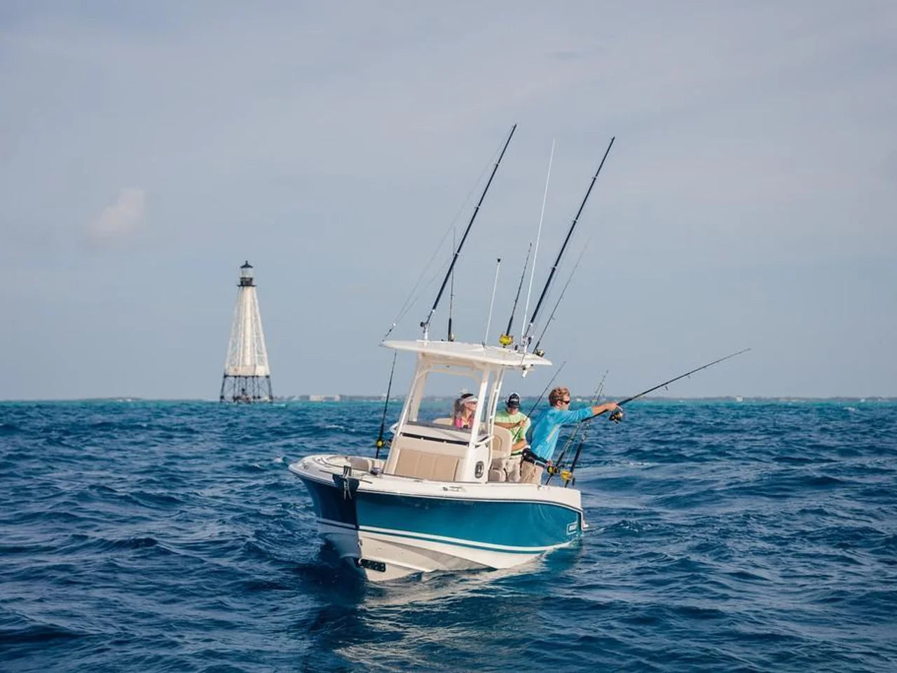 2026 Boston Whaler 230 Outrage 23.0 feet, Inuvik, Northwest Territories #8