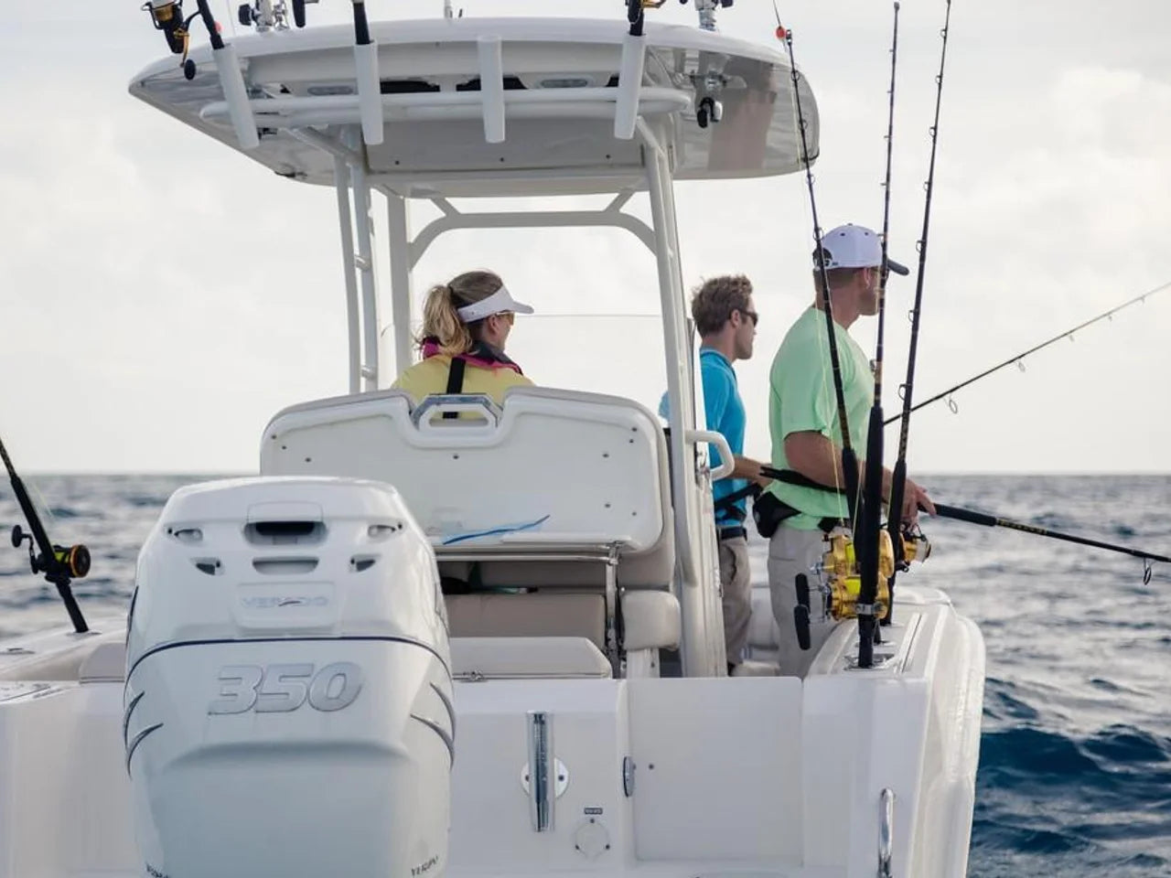 2026 Boston Whaler 230 Outrage 23.0 feet, Inuvik, Northwest Territories #27