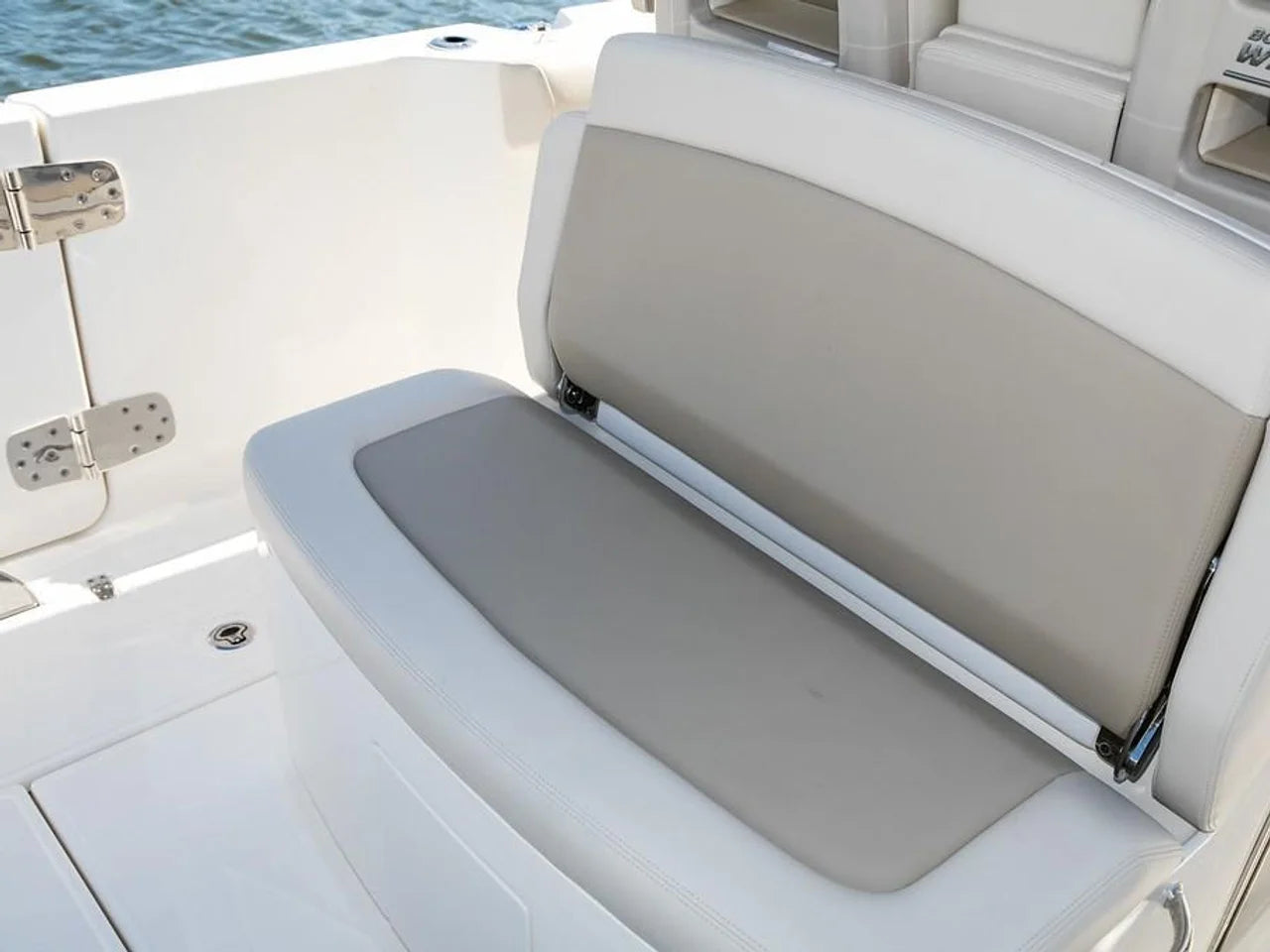 2026 Boston Whaler 330 Outrage 33.0 feet, Jupiter, Florida #17