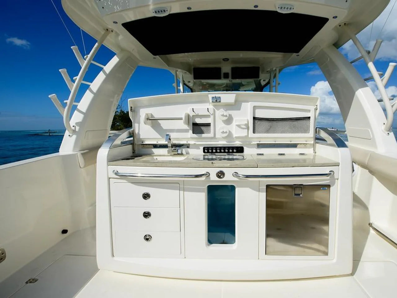 2027 Boston Whaler 420 Outrage 42.0 feet, Sarasota, FL #13