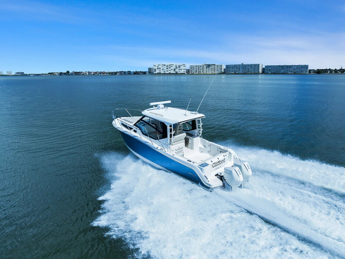2023 Boston Whaler 325 CONQUEST 32.0 feet, St Petersburg, FL #18