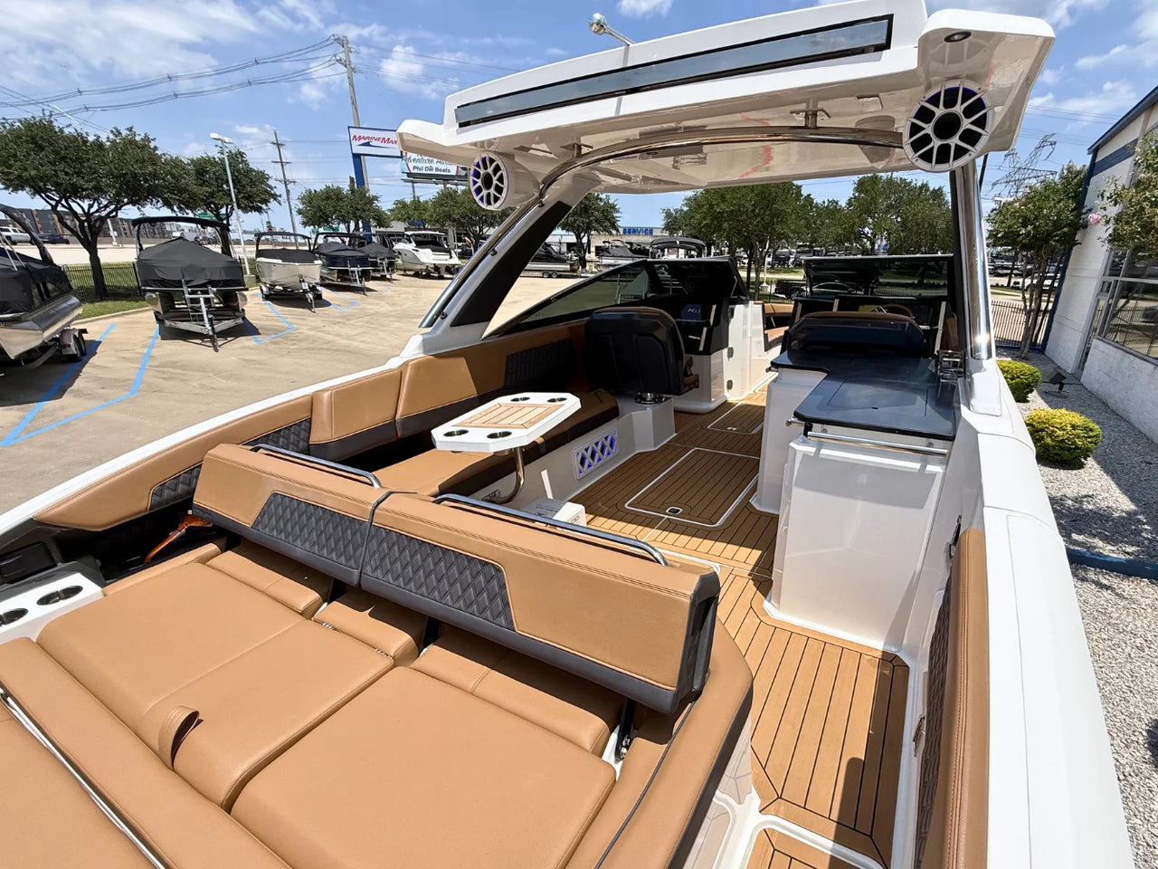 2023 Cobalt R33 33.0 feet, Lewisville, Texas #10