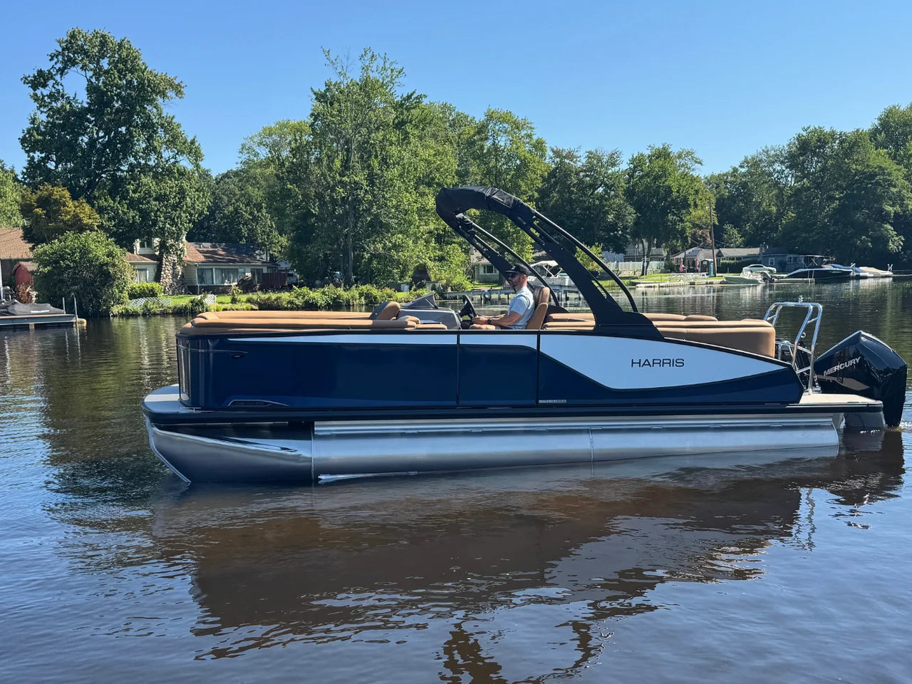 2027 Harris Sunliner 230 23.0 feet, Lake Hopatcong, NJ #5