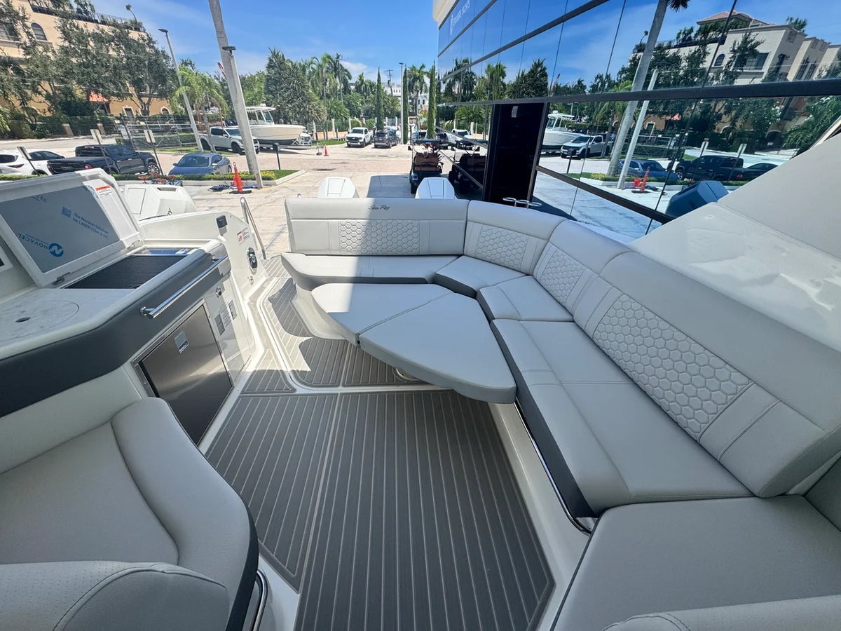2027 Sea Ray Sundancer 320 Outboard 32.0 feet, Pompano Beach, Florida #9