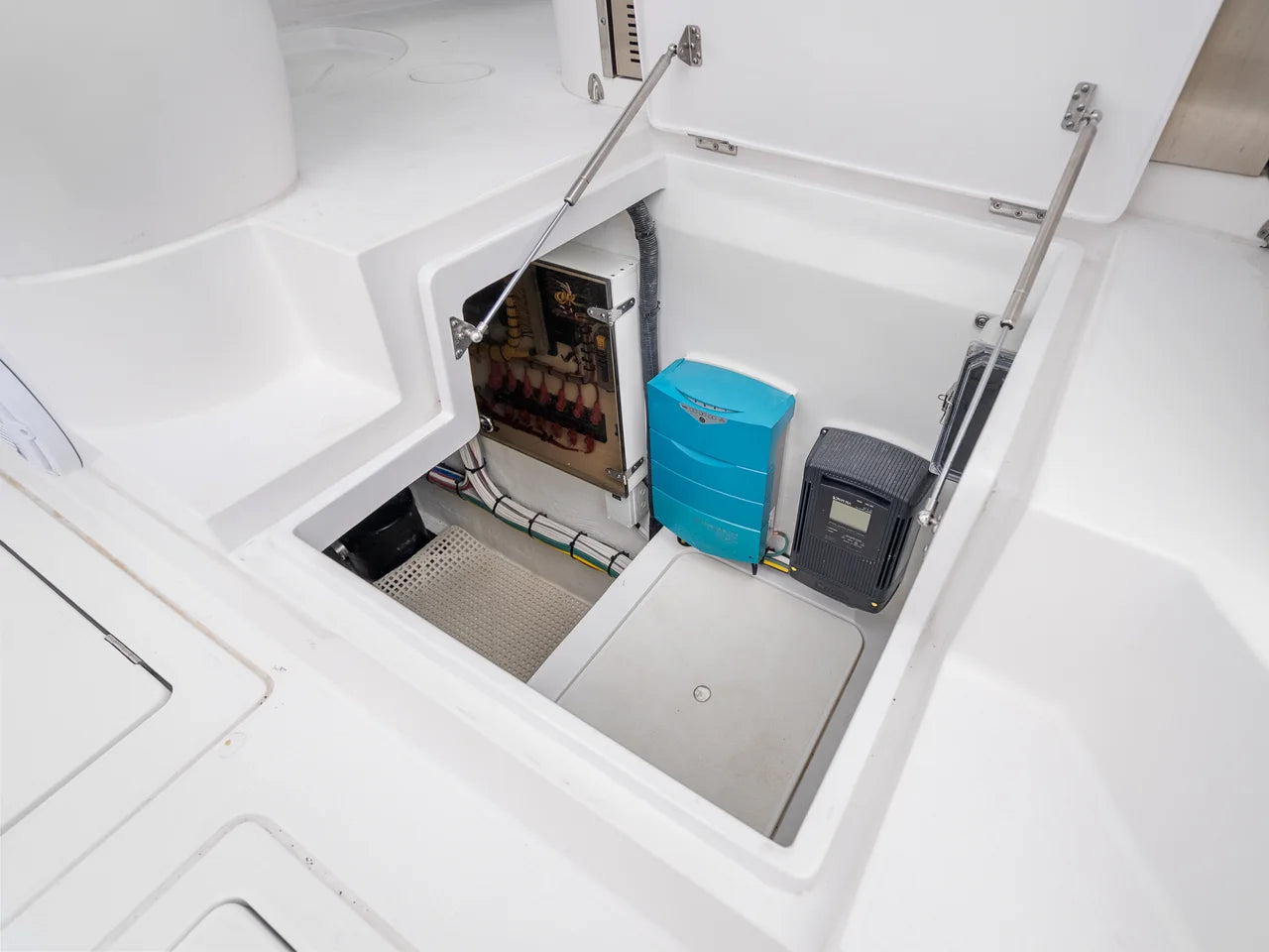 2024 Intrepid 477 EVOLUTION 47.0 feet, Dania, FL #15