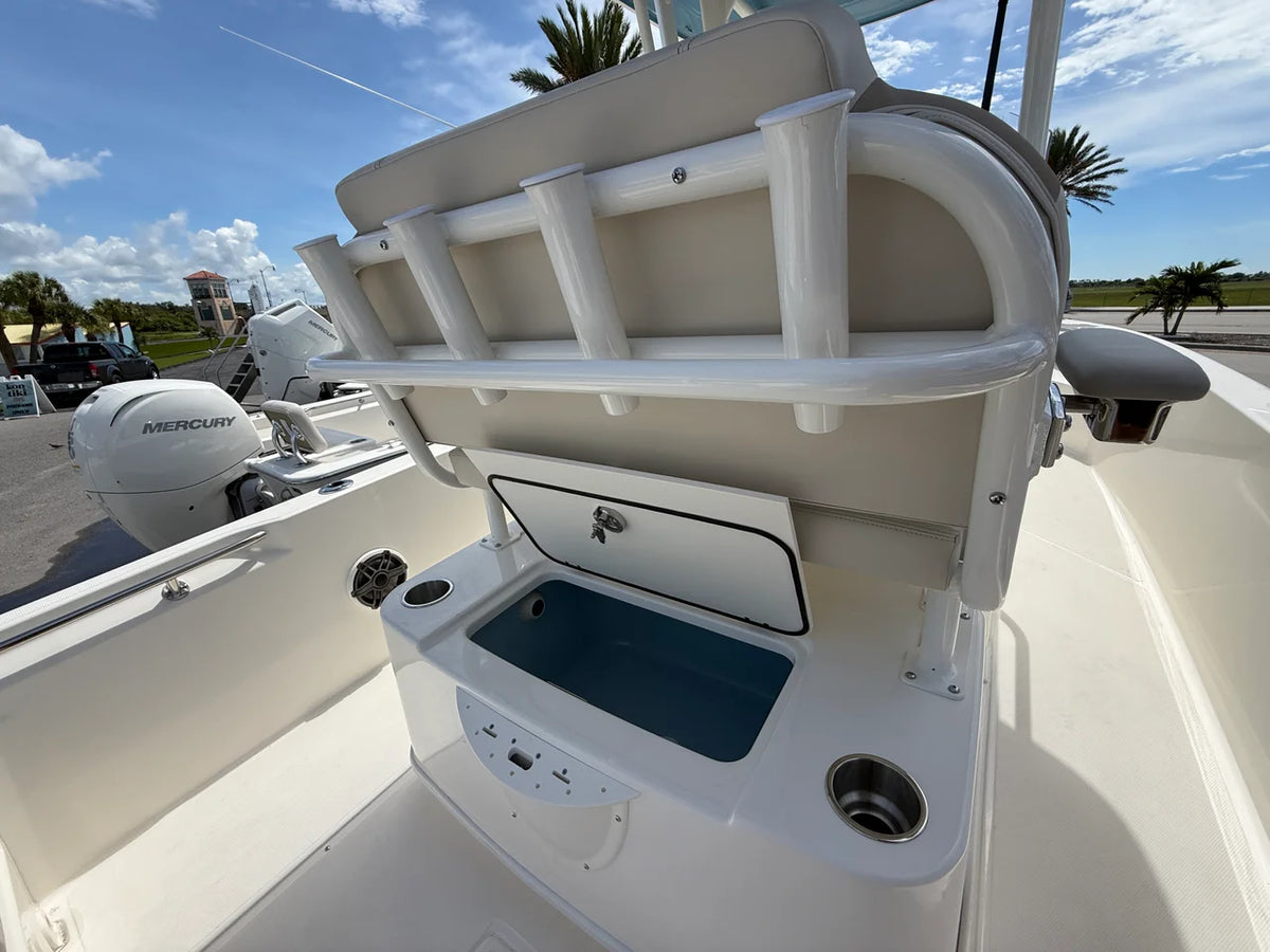 2027 Boston Whaler 220 Dauntless 22.0 feet, Venice, Florida #18