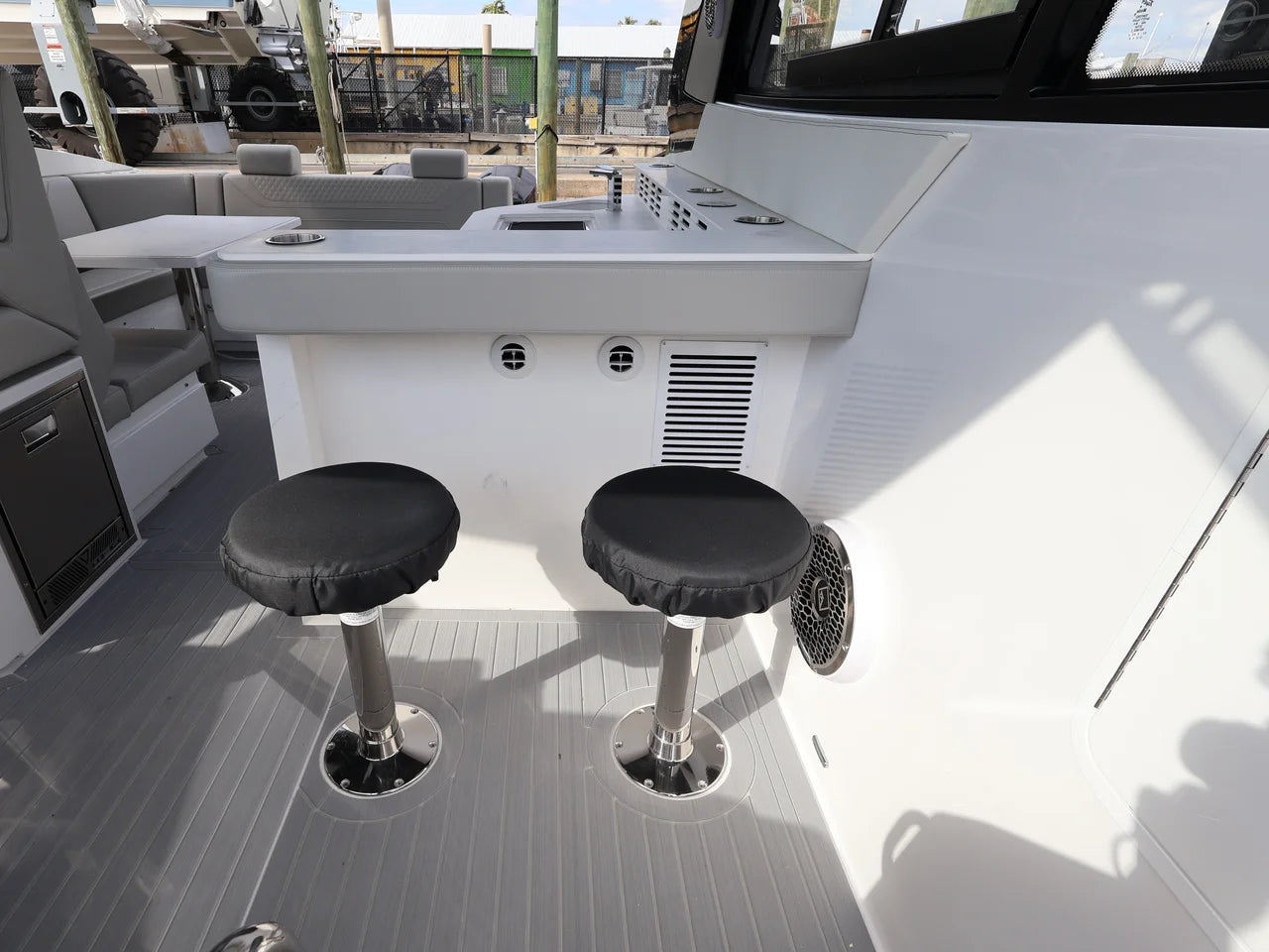 2026 Cruisers Yachts 42 GLS Outboard 42.0 feet, Naples, Florida #21