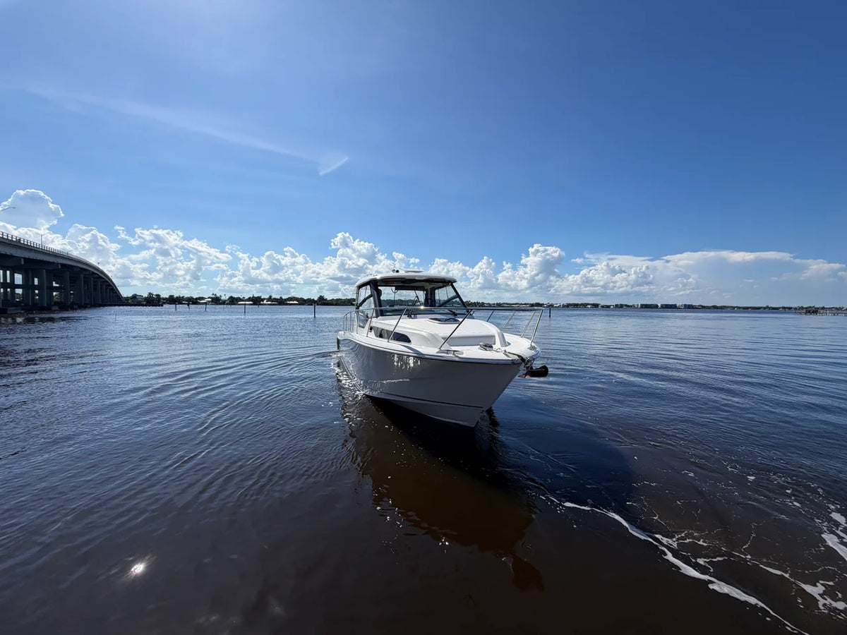 2026 Boston Whaler 325 CONQUEST 32.0 feet, Stuart, Florida #21
