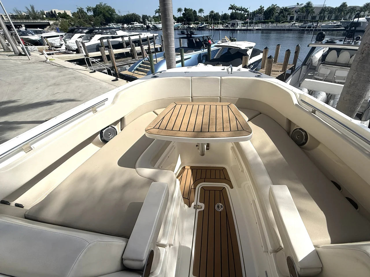 2018 Boston Whaler 320 VANTAGE 32.0 feet, Pompano Beach, Florida #64