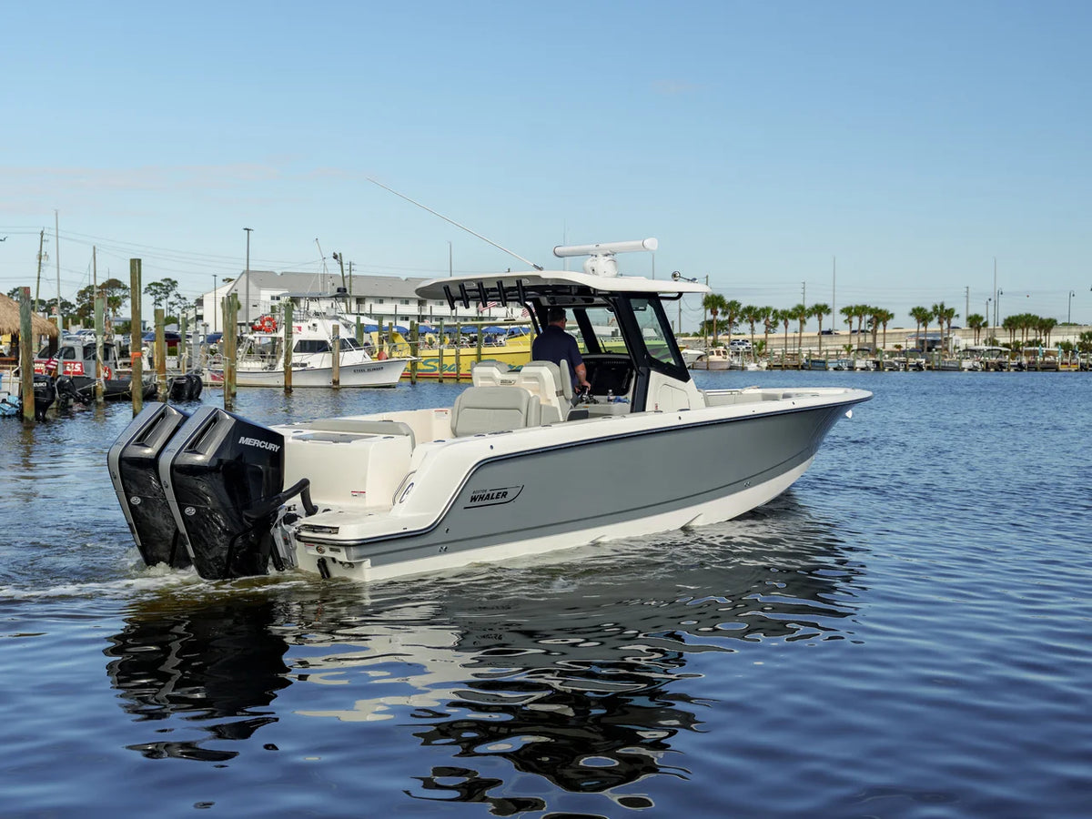 2027 Boston Whaler 330 Outrage 33.0 feet, Panama City, FL #4