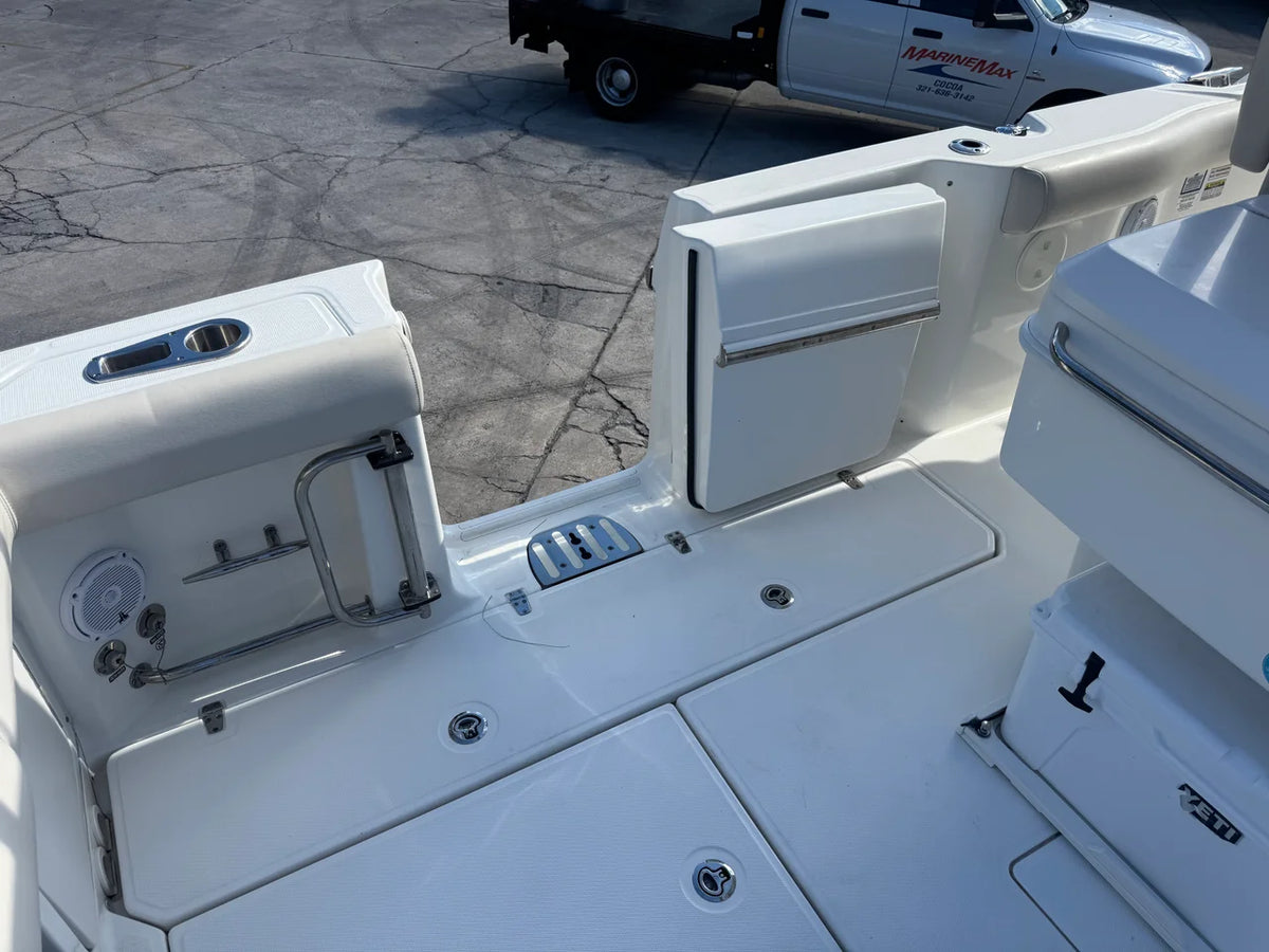 2017 Boston Whaler 33 OR 33.0 feet, Cocoa, Florida #10