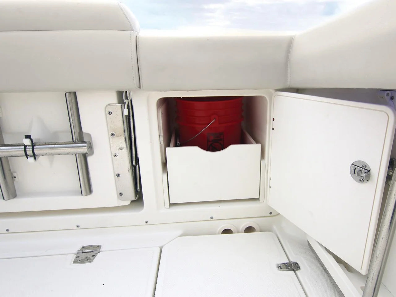 2027 Boston Whaler 380 Outrage 38.0 feet, Naples, Florida #8