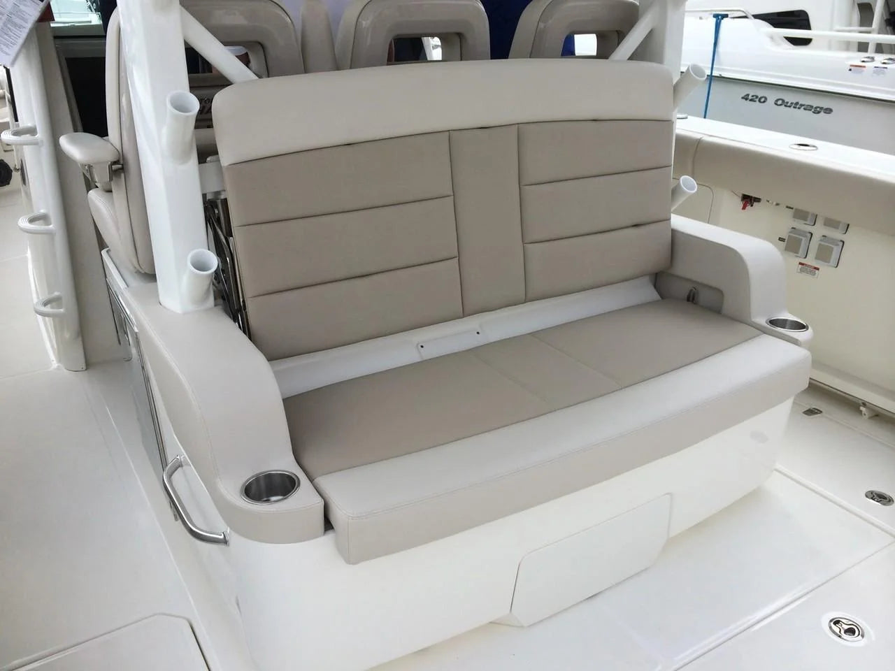 2027 Boston Whaler 380 Outrage 38.0 feet, Naples, Florida #9