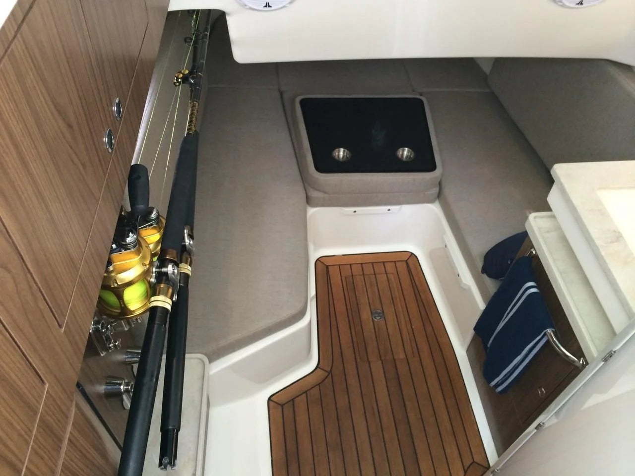 2027 Boston Whaler 380 Outrage 38.0 feet, Pompano Beach, Florida #14