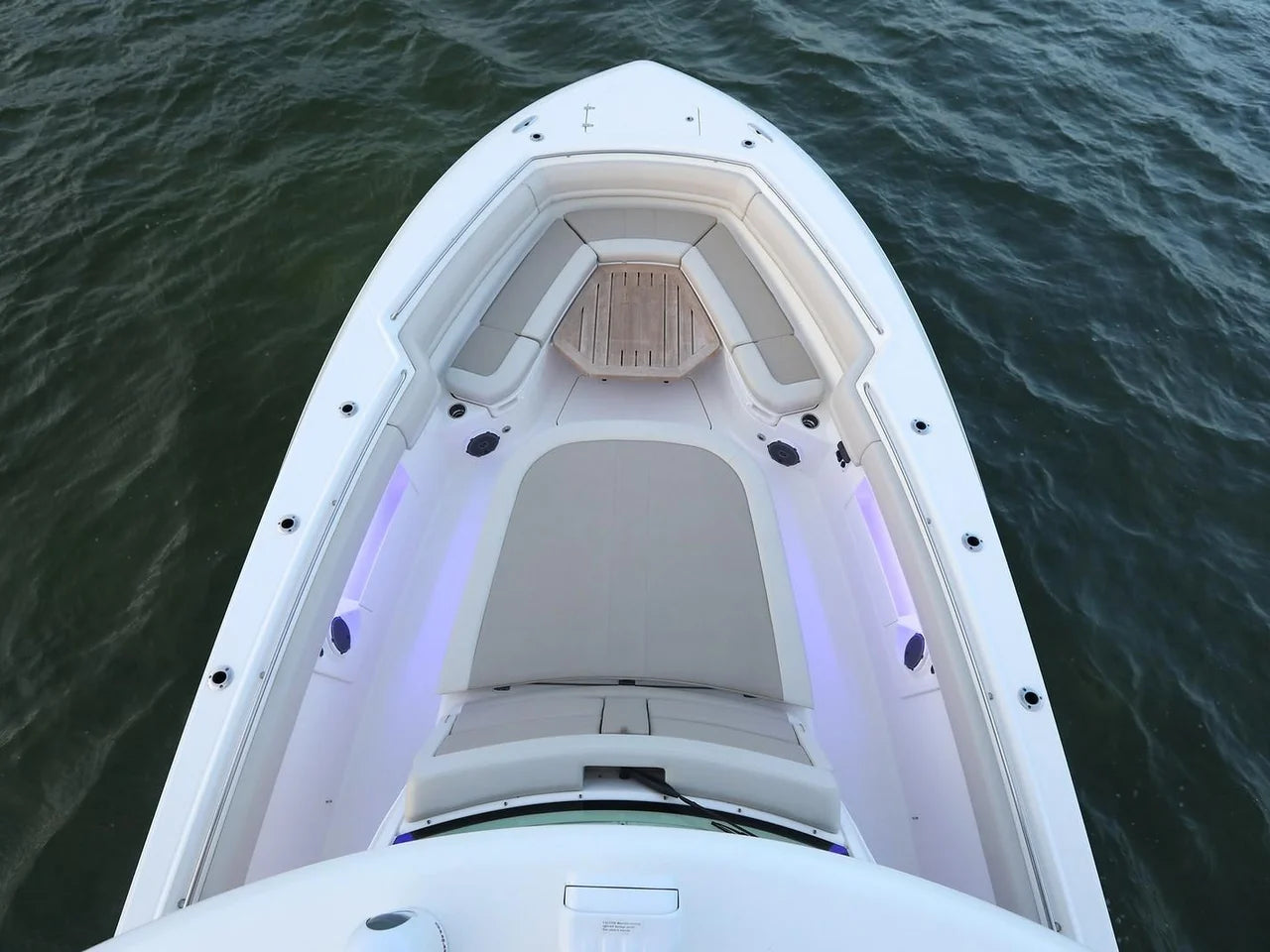 2027 Boston Whaler 380 Outrage 38.0 feet, Pompano Beach, Florida #18