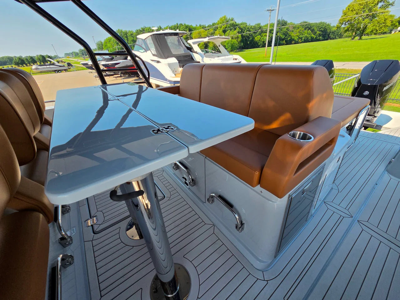 2027 Cruisers Yachts 38 VTR 38.0 feet, Monkey Island, OK #44