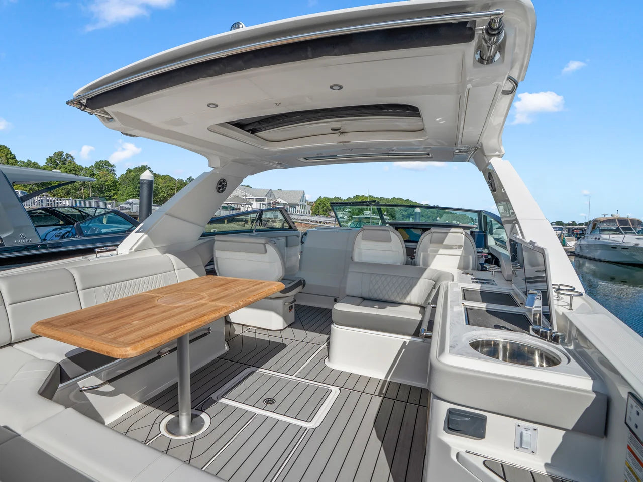 2026 Sea Ray SLX 400 Outboard 40.0 feet, Quincy, MA #15