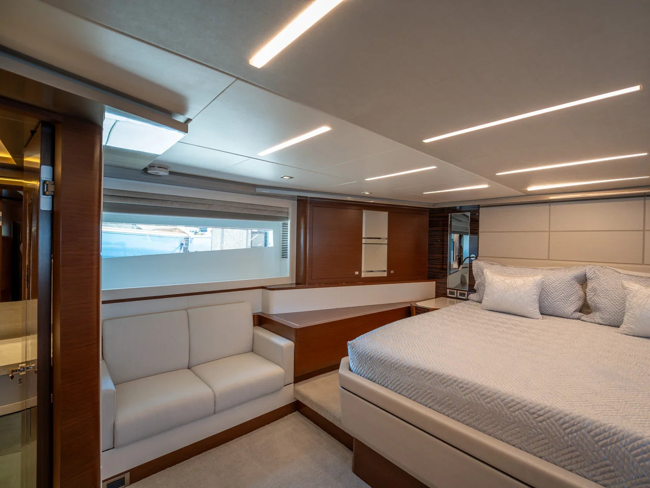 2021 Ocean Alexander 28R 90.0 feet, Wrightsville Beach, North Carolina #71