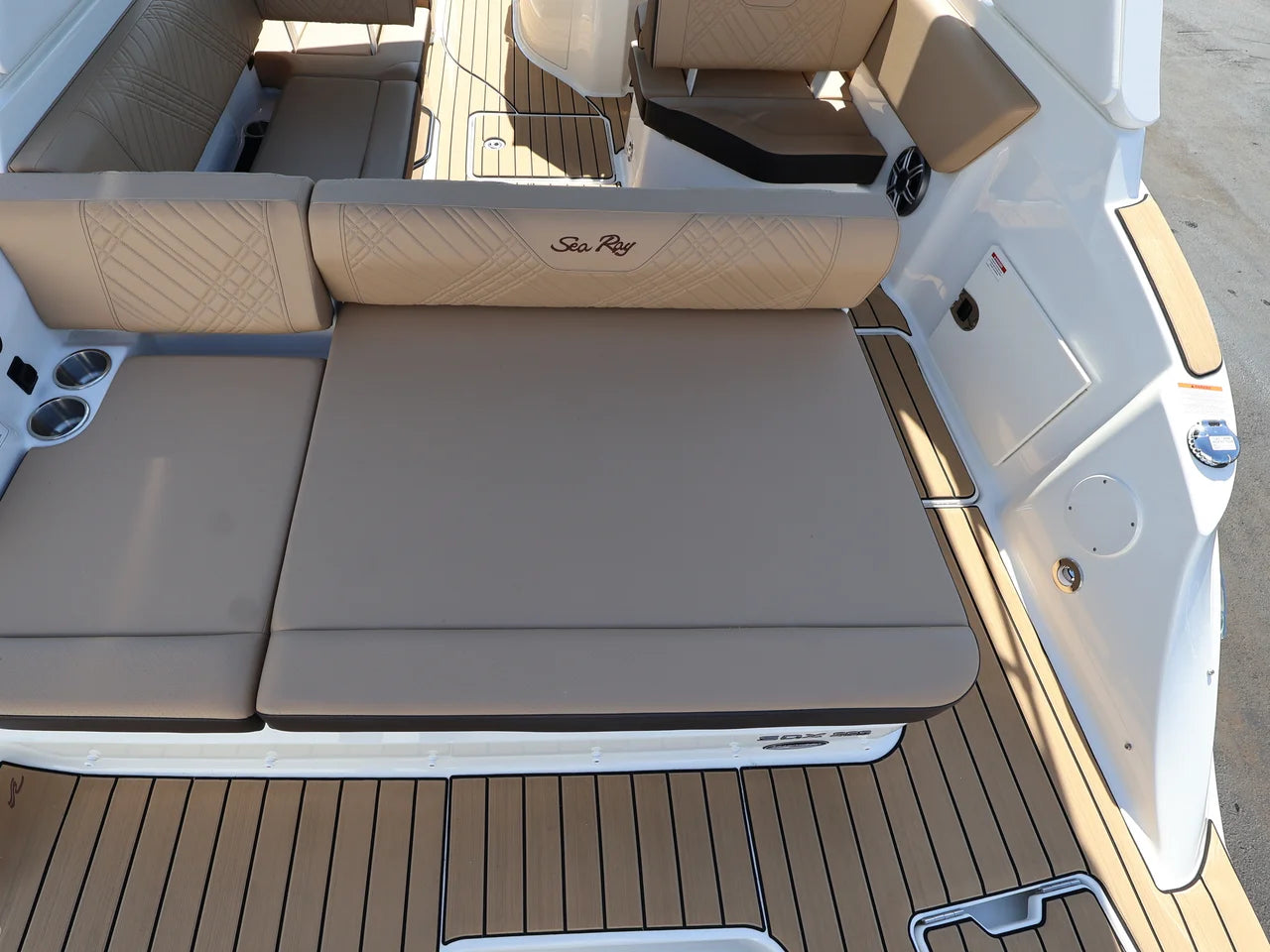 2026 Sea Ray SDX 230 Outboard 23.0 feet, Naples, Florida #10