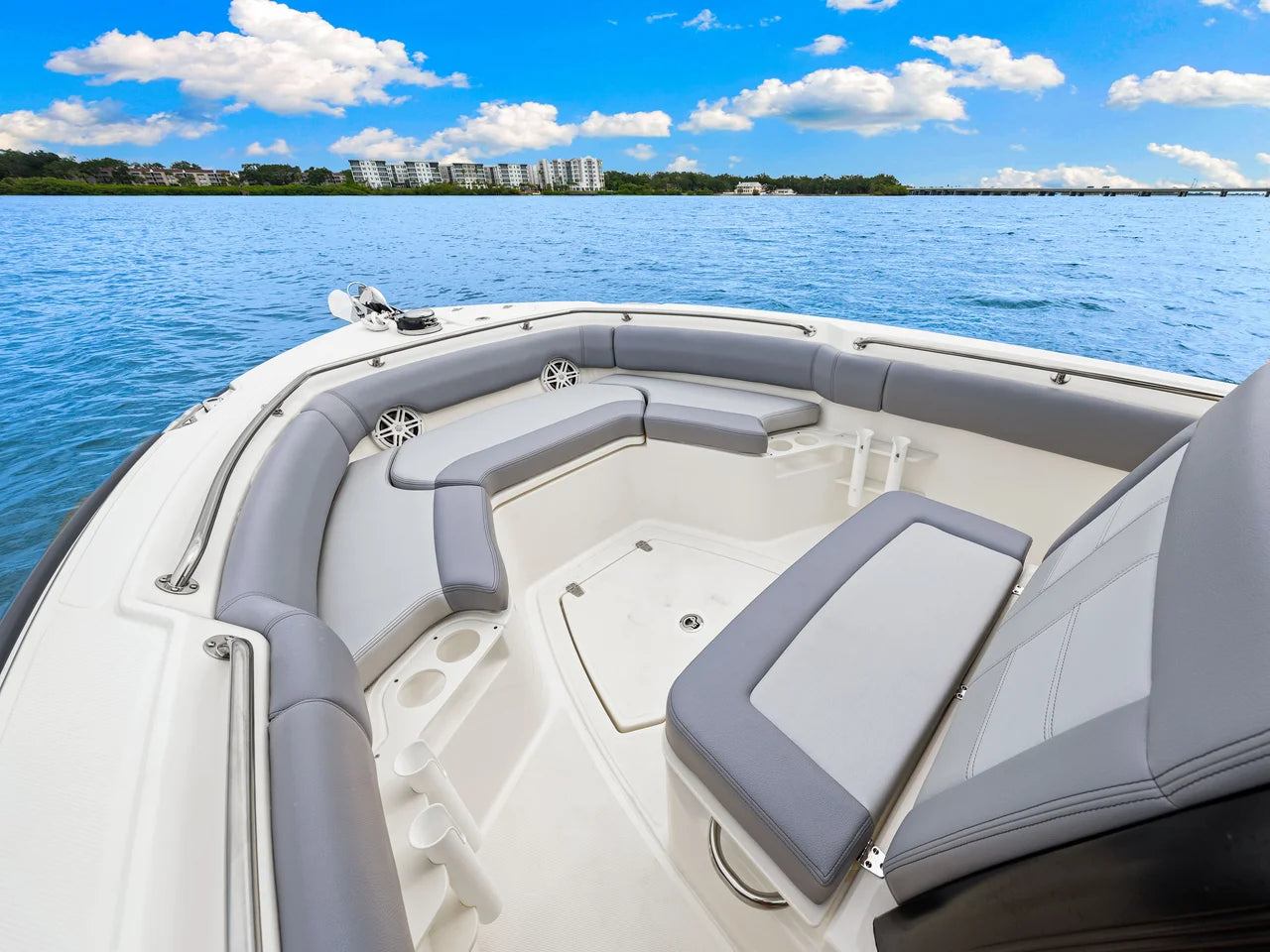 2025 Boston Whaler 230 Outrage 23.0 feet, Clearwater, Florida #58