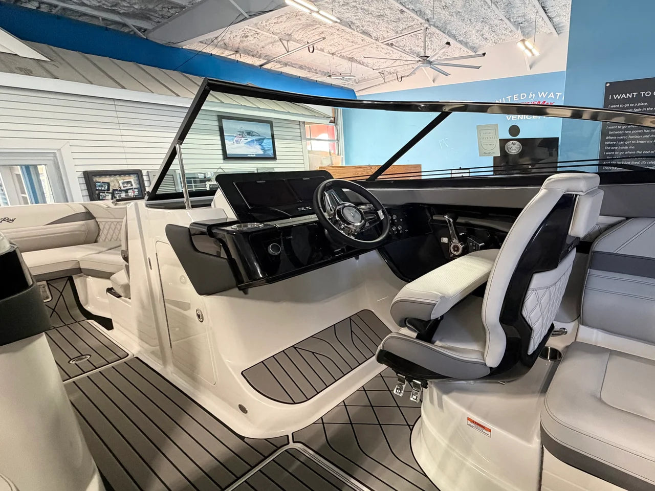 2026 Sea Ray SLX 260 Outboard 26.0 feet, Venice, Florida #14