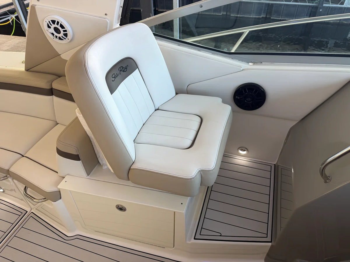 2016 Sea Ray SUNDANCER 370 39.0 feet, Lake Ozark, MO #16