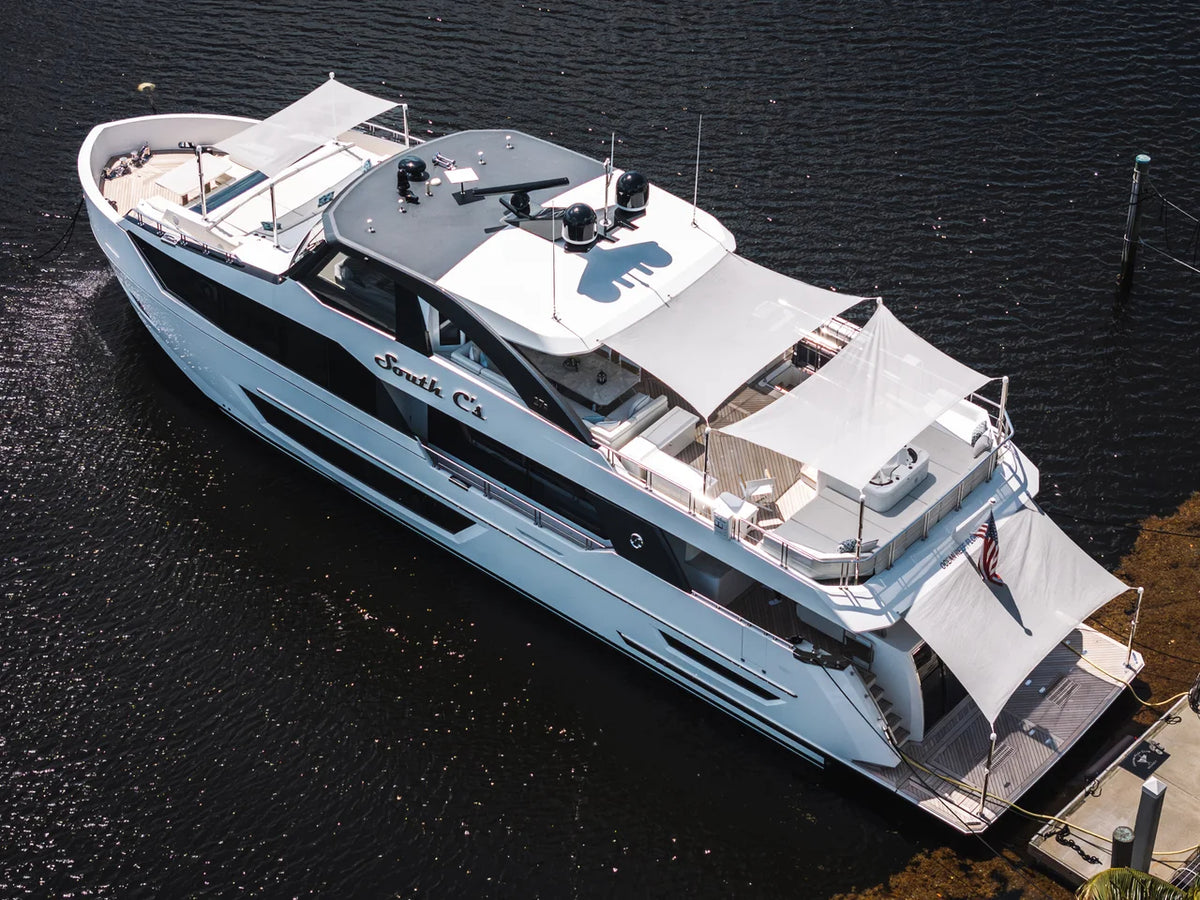 2023 Ocean Alexander 27R 88.0 feet, Ocean Reef, FL #9