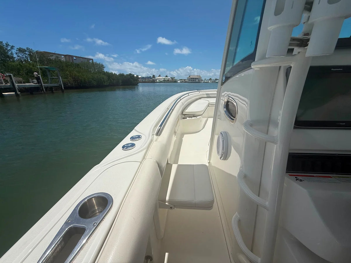 2012 Boston Whaler 320 OUTRAGE 32.0 feet, Key Largo, FL #24