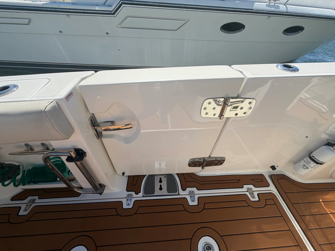 2021 Boston Whaler 380 OUTRAGE 38.0 feet, Huntington, NY #16