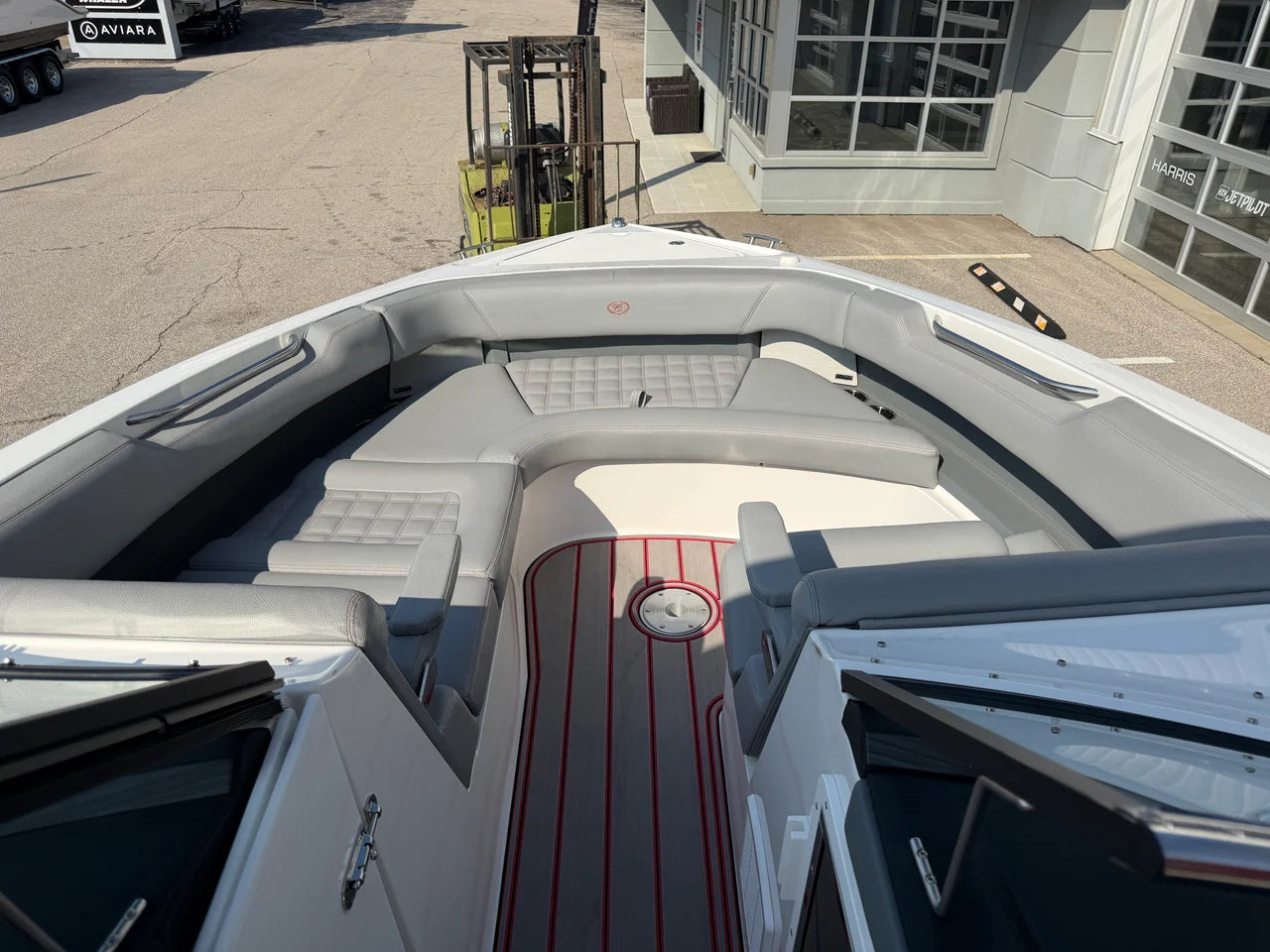 2022 Cobalt R30 30.0 feet, Lake Ozark, MO #33