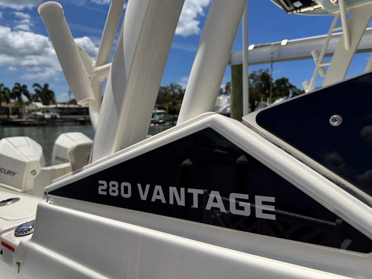 2022 Boston Whaler 280 VANTAGE 28.0 feet, St Petersburg, FL #39