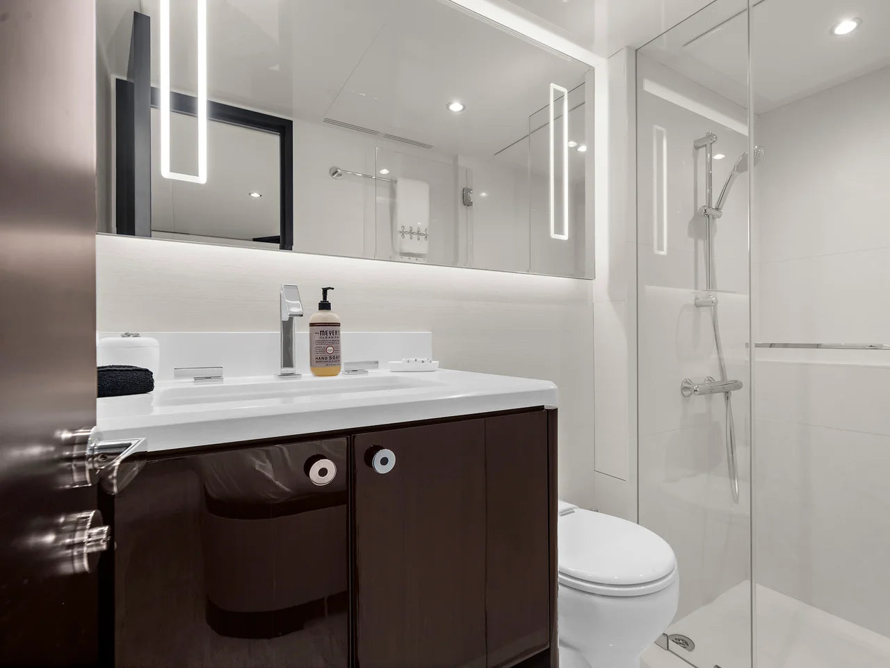 2024 Ocean Alexander 32L 106.0 feet, Miami, FL #29