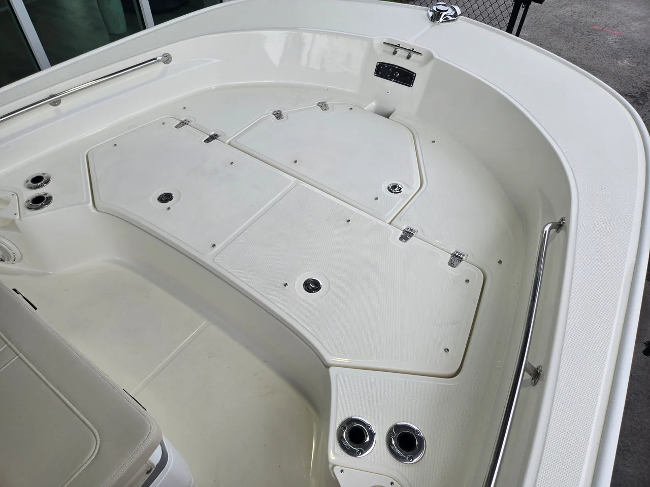 2027 Boston Whaler 210 Montauk 21.0 feet, Charleston, SC #17