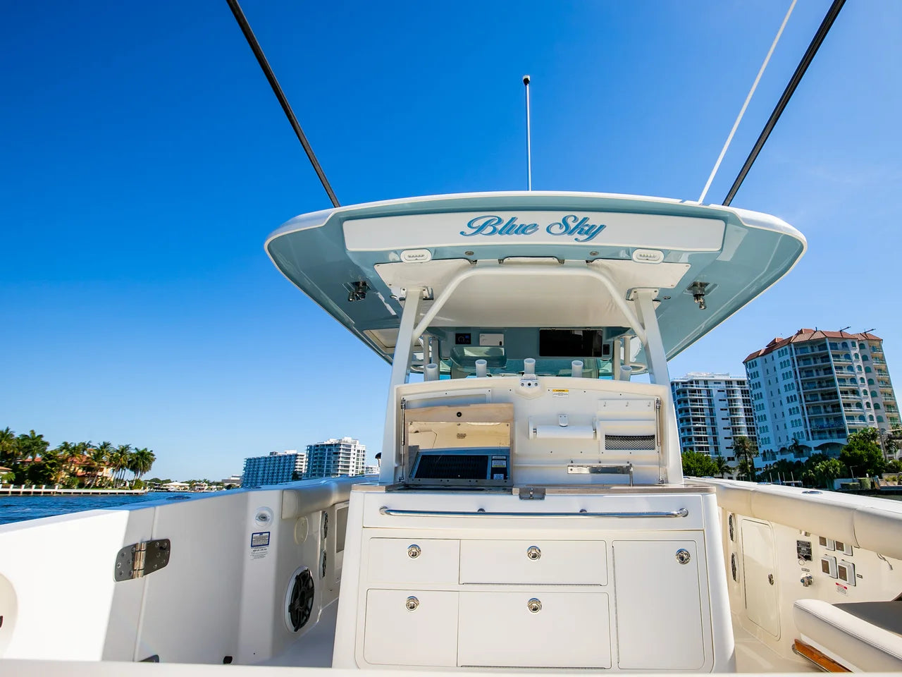 2024 Boston Whaler 380 OUTRAGE 38.0 feet, Ft. Lauderdale, FL #39