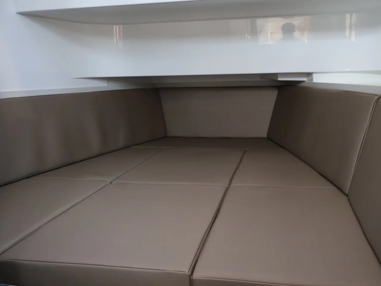2026 Cruisers Yachts 38 VTR EC 38.0 feet, Naples, Florida #57