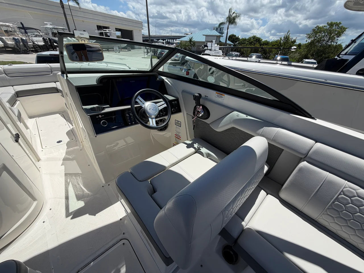 2022 Sea Ray 270 SDX OB 27.0 feet, Stuart, Florida #16