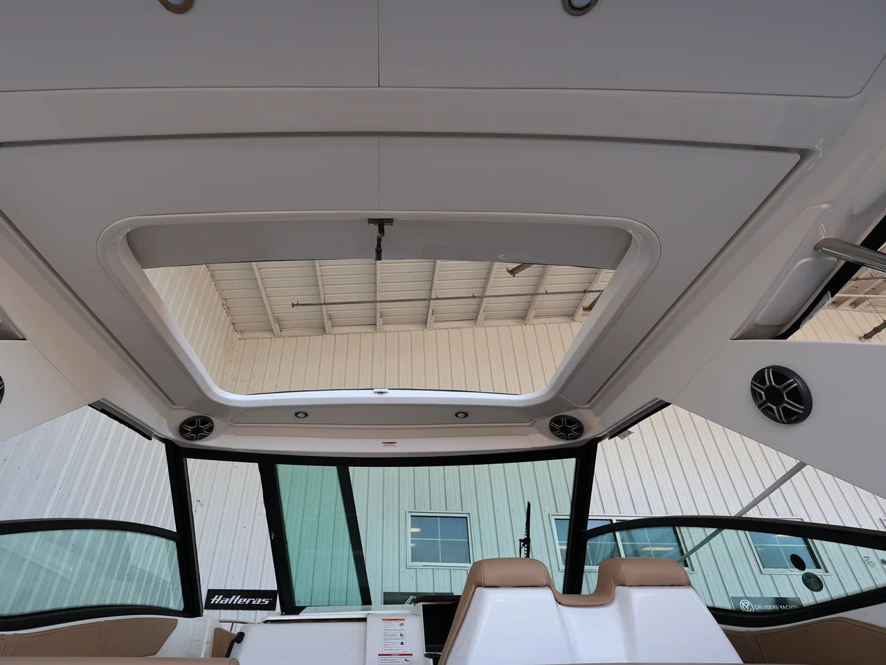2026 Sea Ray Sundancer 320 Outboard 32.0 feet, Naples, Florida #43