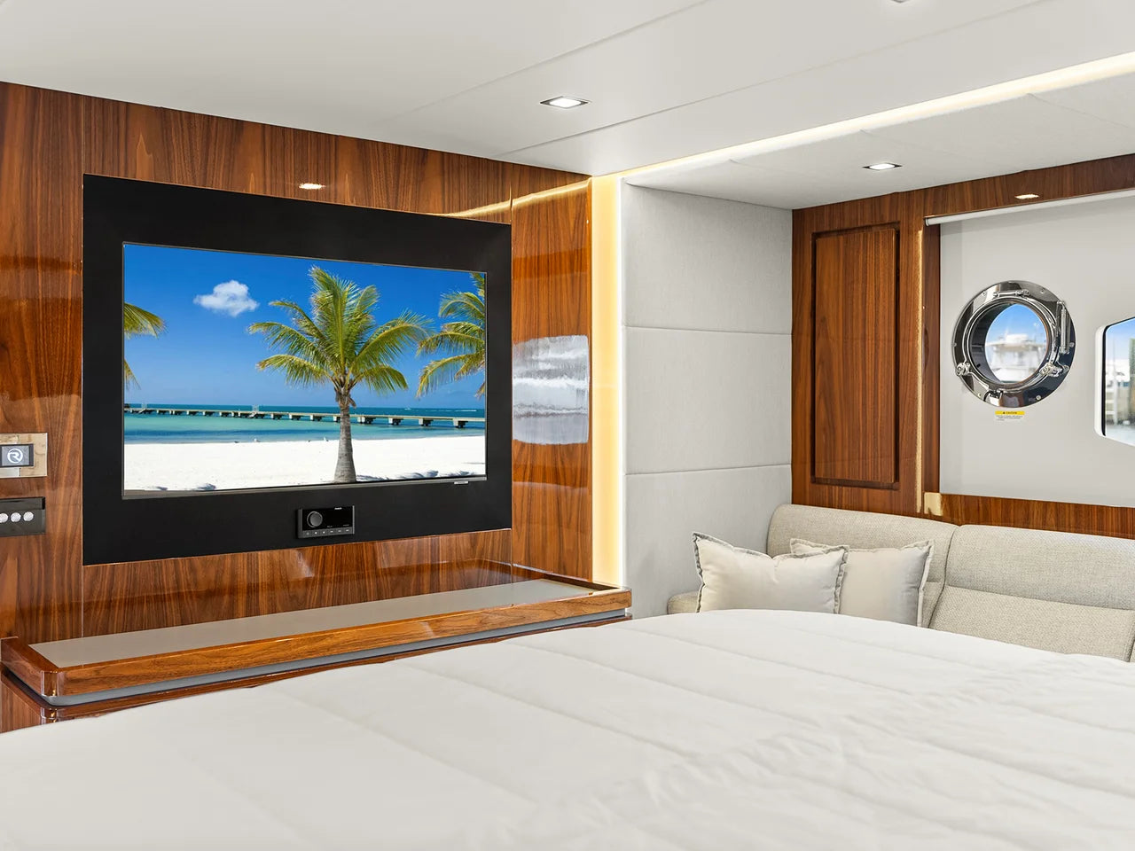 2024 Riviera 6000 SPORT YACHT 63.0 feet, Coconut Grove23, FL #132
