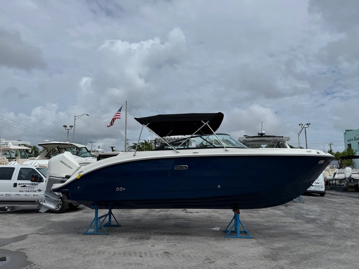 2026 Sea Ray SDX 250 Outboard 25.0 feet, Miami, FL #2