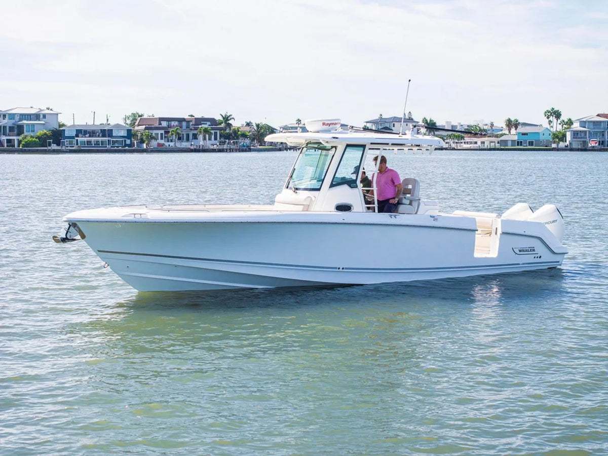 2022 Boston Whaler 330 OUTRAGE 33.0 feet, St Petersburg, FL #6