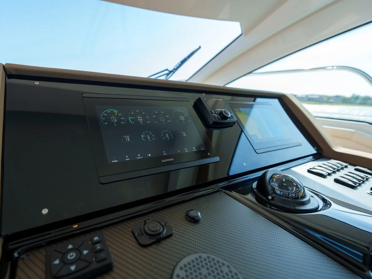 2026 Cruisers Yachts 42 Cantius 42.0 feet, Wrightsville Beach, North Carolina #27