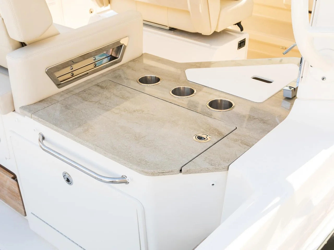 2023 Boston Whaler 350 Realm 35.0 feet, Pompano Beach, Florida #18