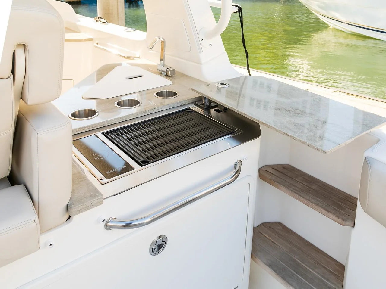 2023 Boston Whaler 350 Realm 35.0 feet, Pompano Beach, Florida #19
