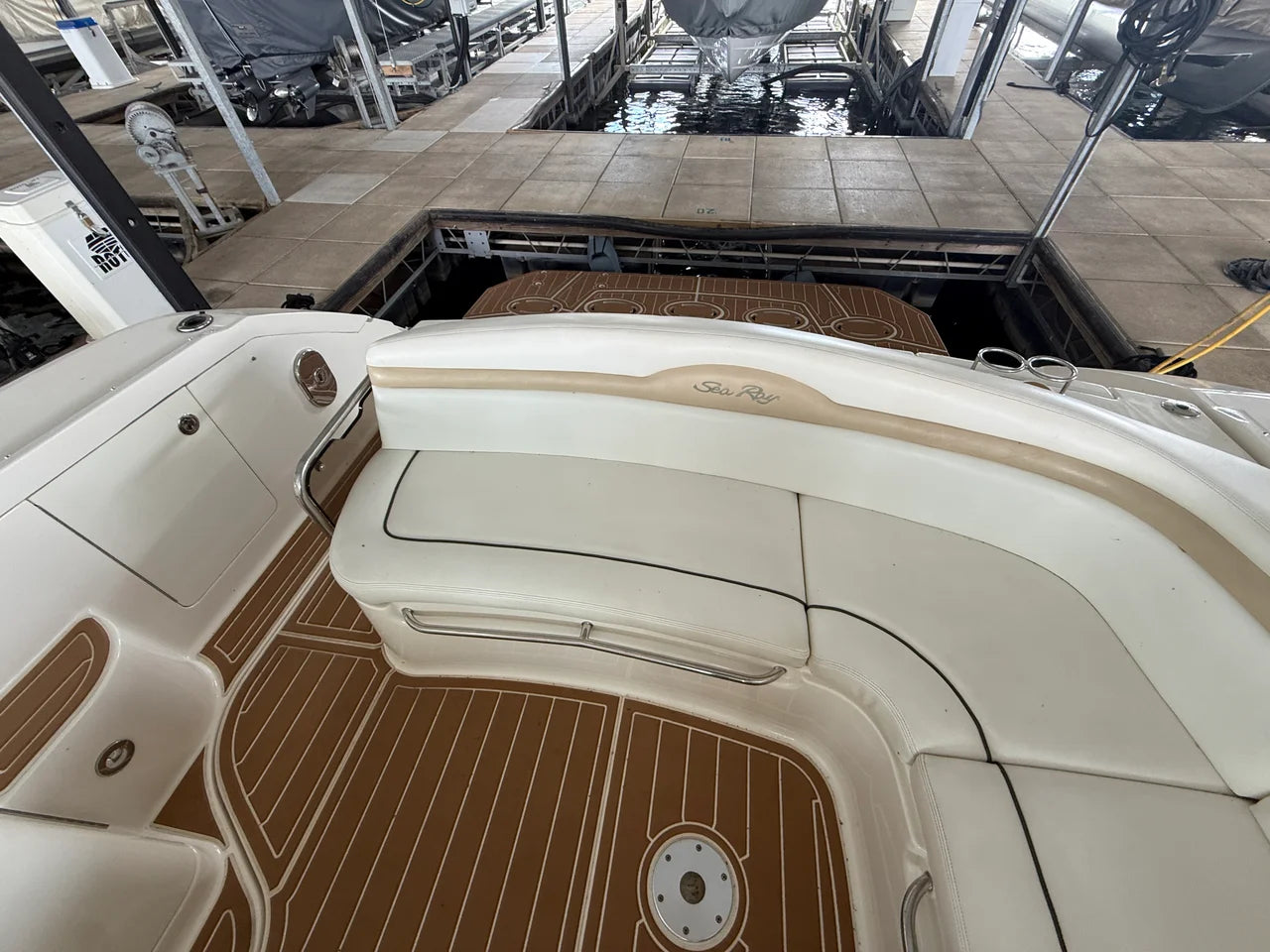 2009 Sea Ray 350 SUNDANCER 37.0 feet, Lake Ozark, MO #19