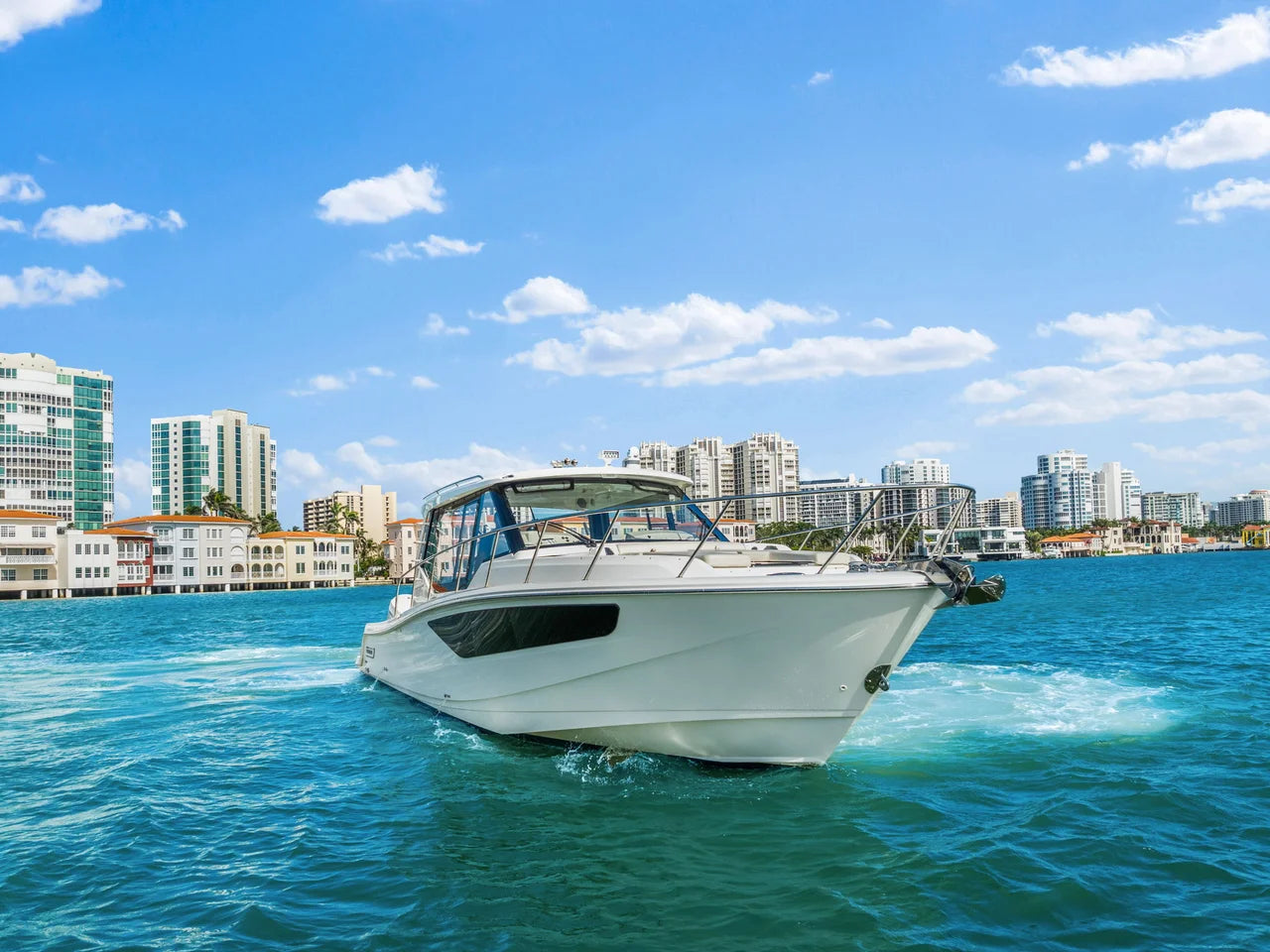 2022 Boston Whaler 405 40.0 feet, Naples, Florida #3