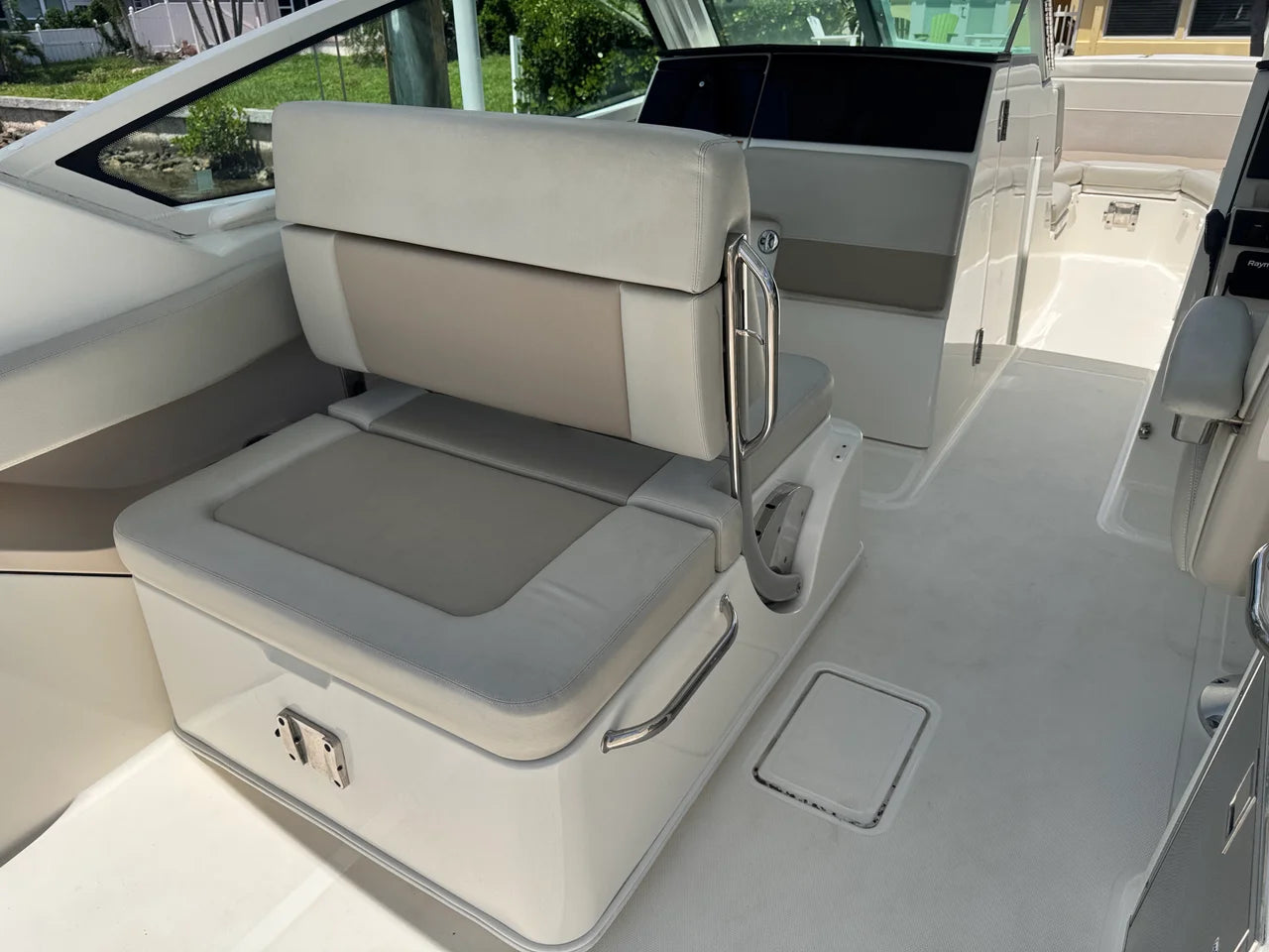 2022 Boston Whaler 280 VANTAGE 28.0 feet, St Petersburg, FL #13