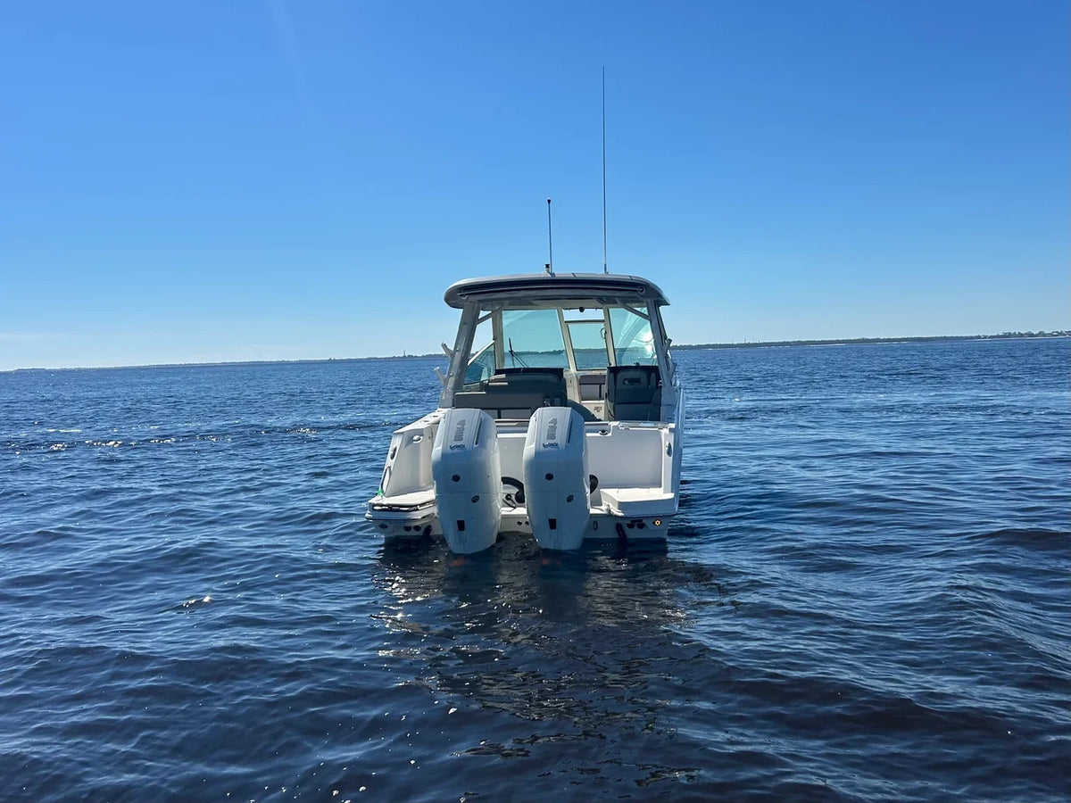2027 Boston Whaler 330 Vantage 33.0 feet, Pensacola, Florida #7
