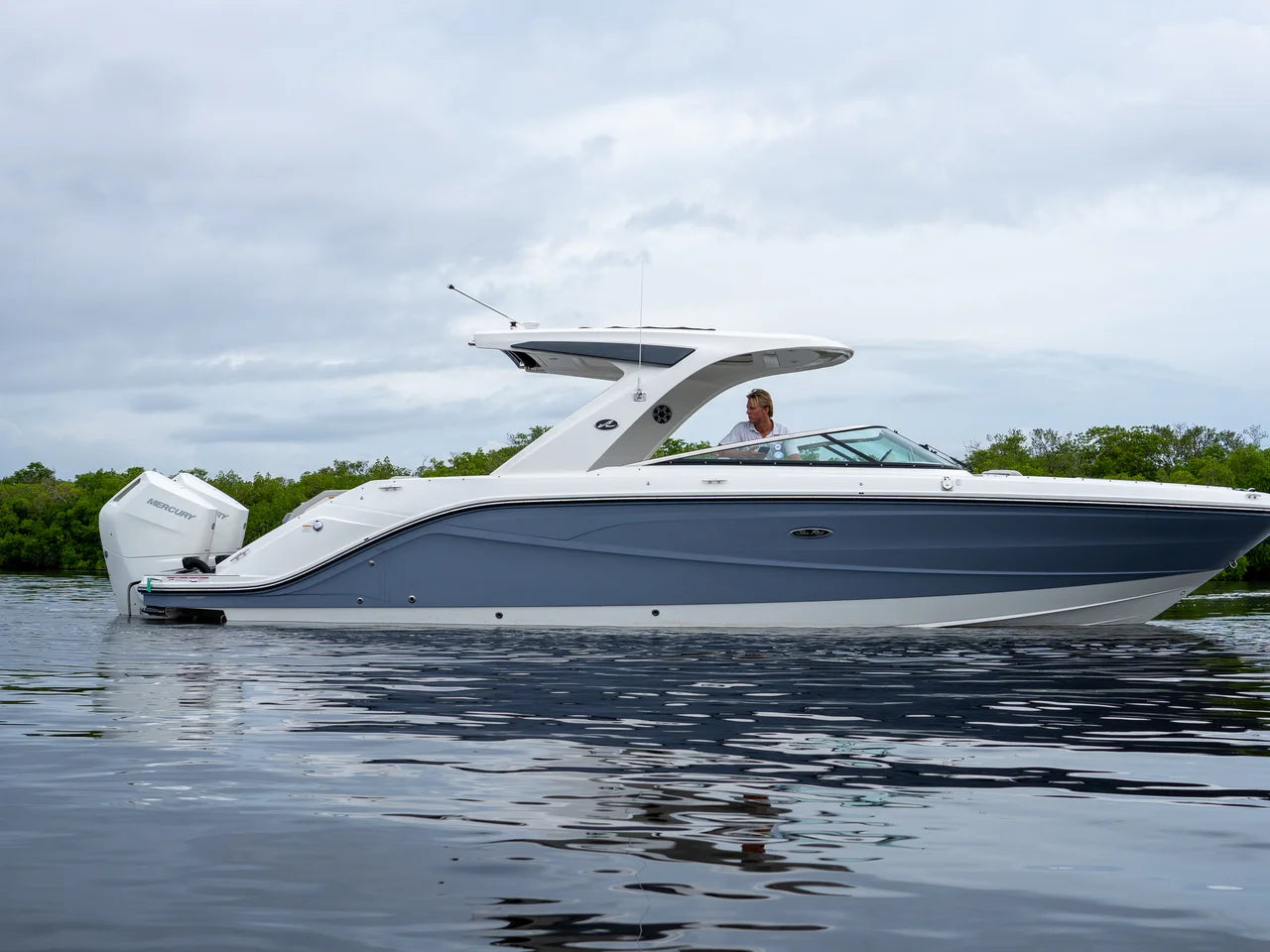 2027 Sea Ray SLX 310 Outboard 31.0 feet, Fort Myers, FL #28