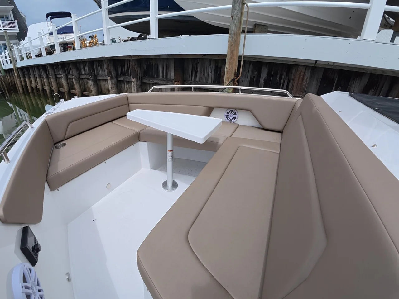 2026 Cruisers Yachts 38 VTR EC 38.0 feet, Quincy, MA #56
