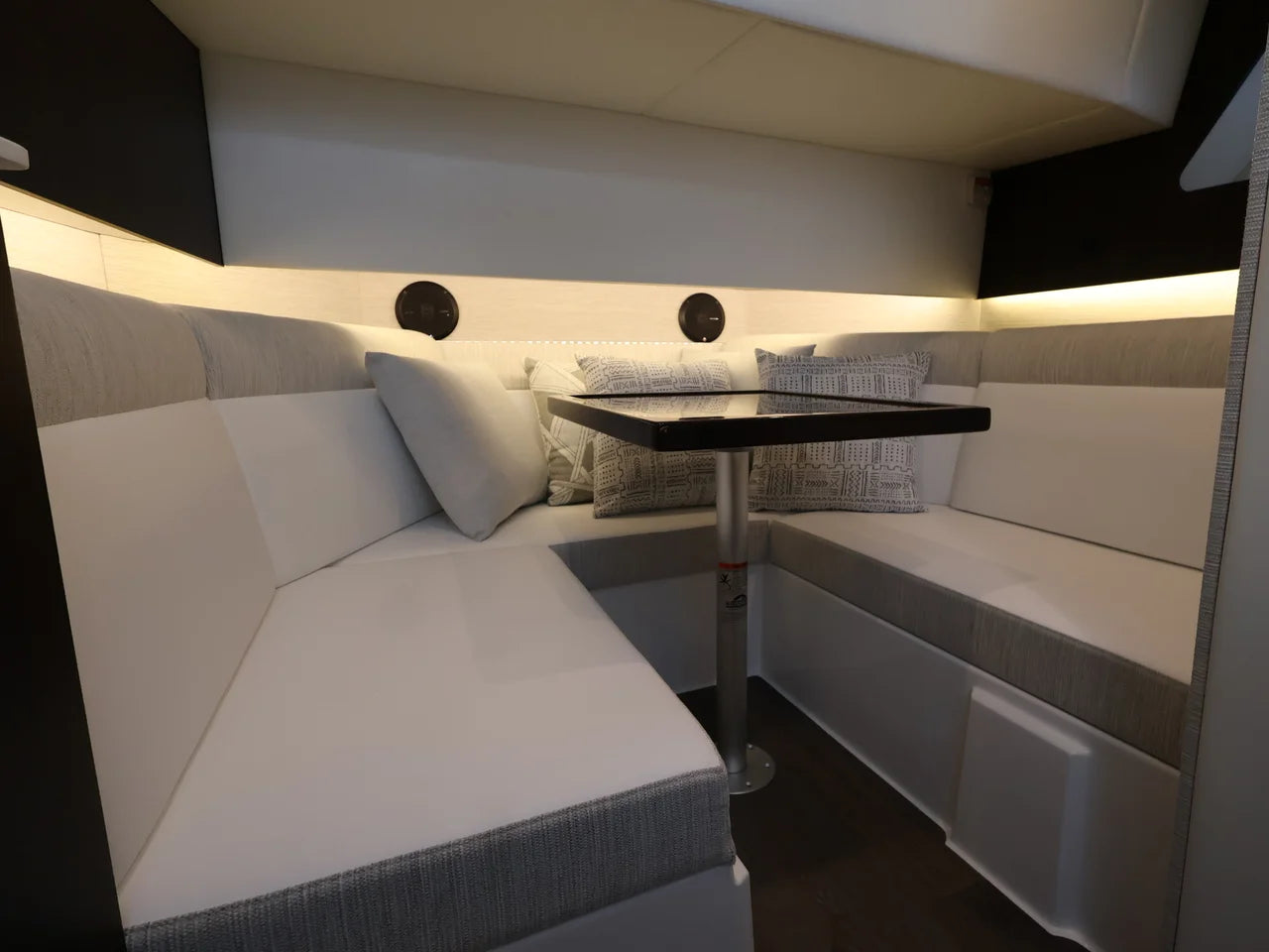 2026 Cruisers Yachts 38 GLS Outboard 38.0 feet, Naples, Florida #38